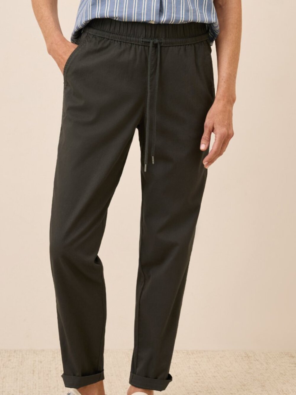 Twill Organic Cotton Ultra-High Rise Tapered Pant -Oak-NWT